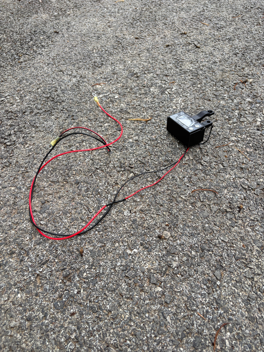 Mini-Moto Emoto Plug n Play Voltage Display Kit