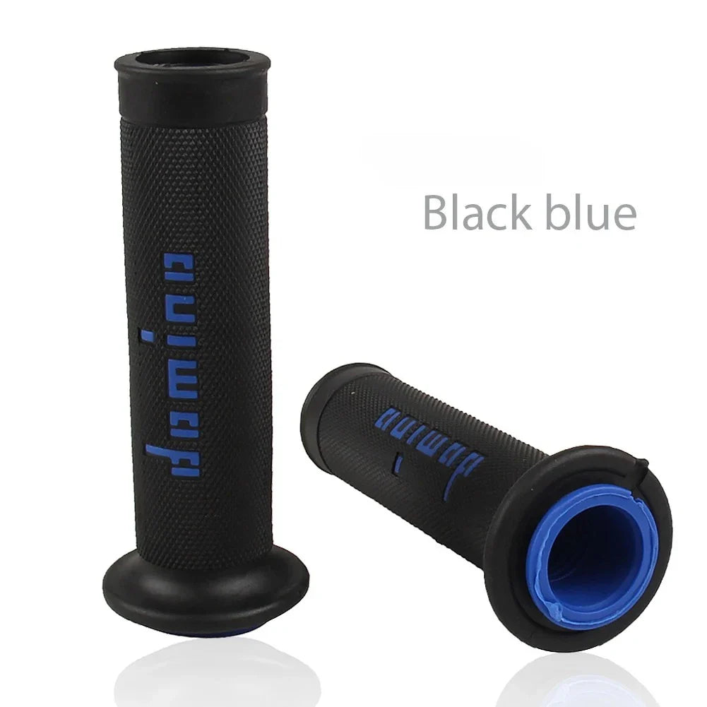 Domino Grips