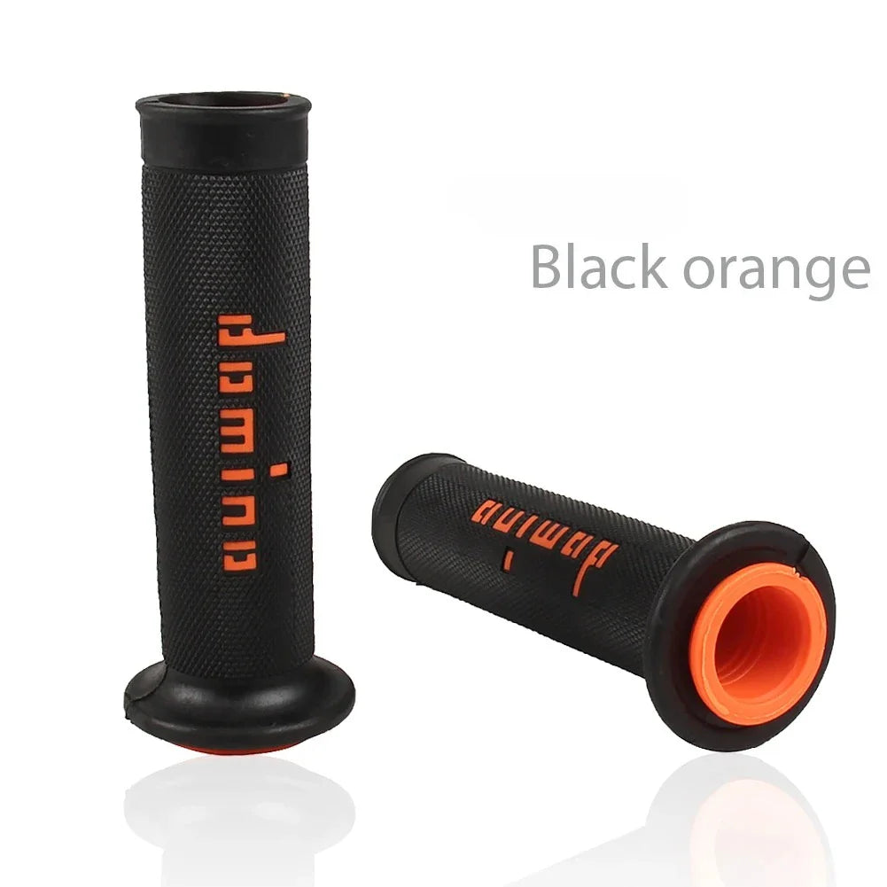 Domino Grips